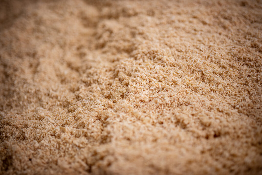 Nieprzerobiony surowiec w fabryce Feniks Pellets